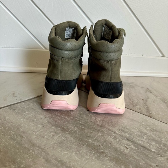 Sorel Kinetic Impact Conquest Sneaker Boots - Picture 7 of 10